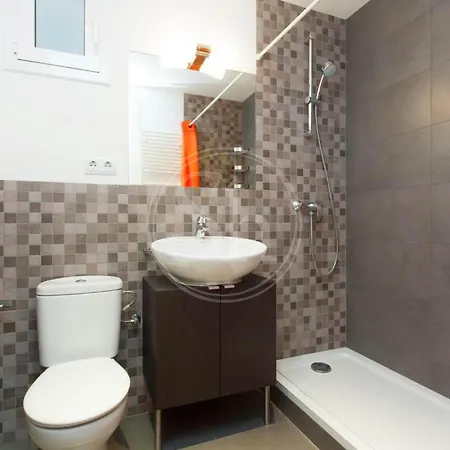 Apartment 4